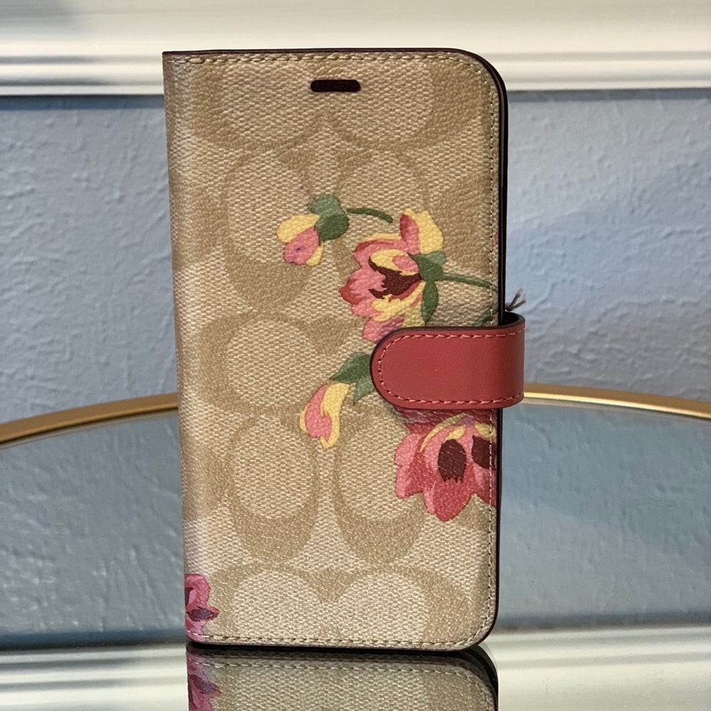 COACH IPhone XS Case/Wallet Floral print NWT